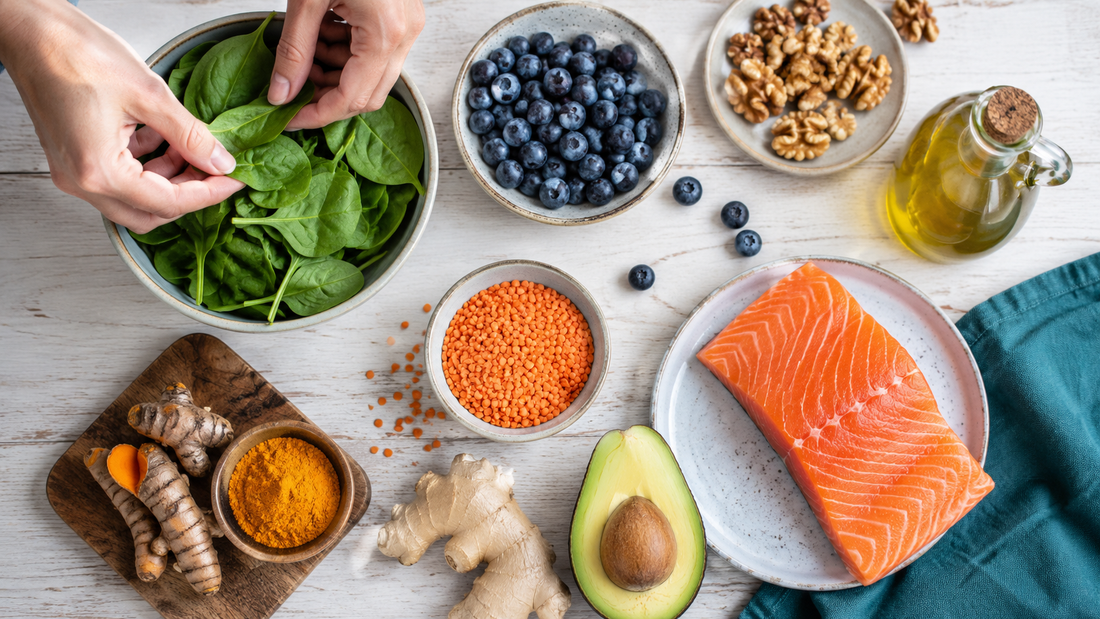 10 aliments anti-inflammatoires faciles à ajouter à ses repas
